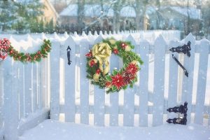 How to Prepare Your Home’s Fence For Winter