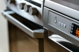 4 Kitchen Appliances Every Homeowner Needs