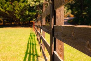 Benefits of Installing a Wood Fence
